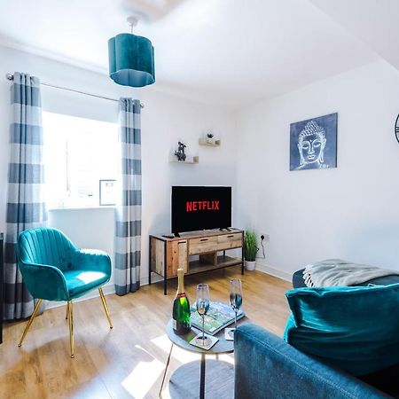 Stylish Chester City Centre Apartment By 53 Degrees Property, Ideal For Couples & Business Professionals - Sleeps 4 מראה חיצוני תמונה