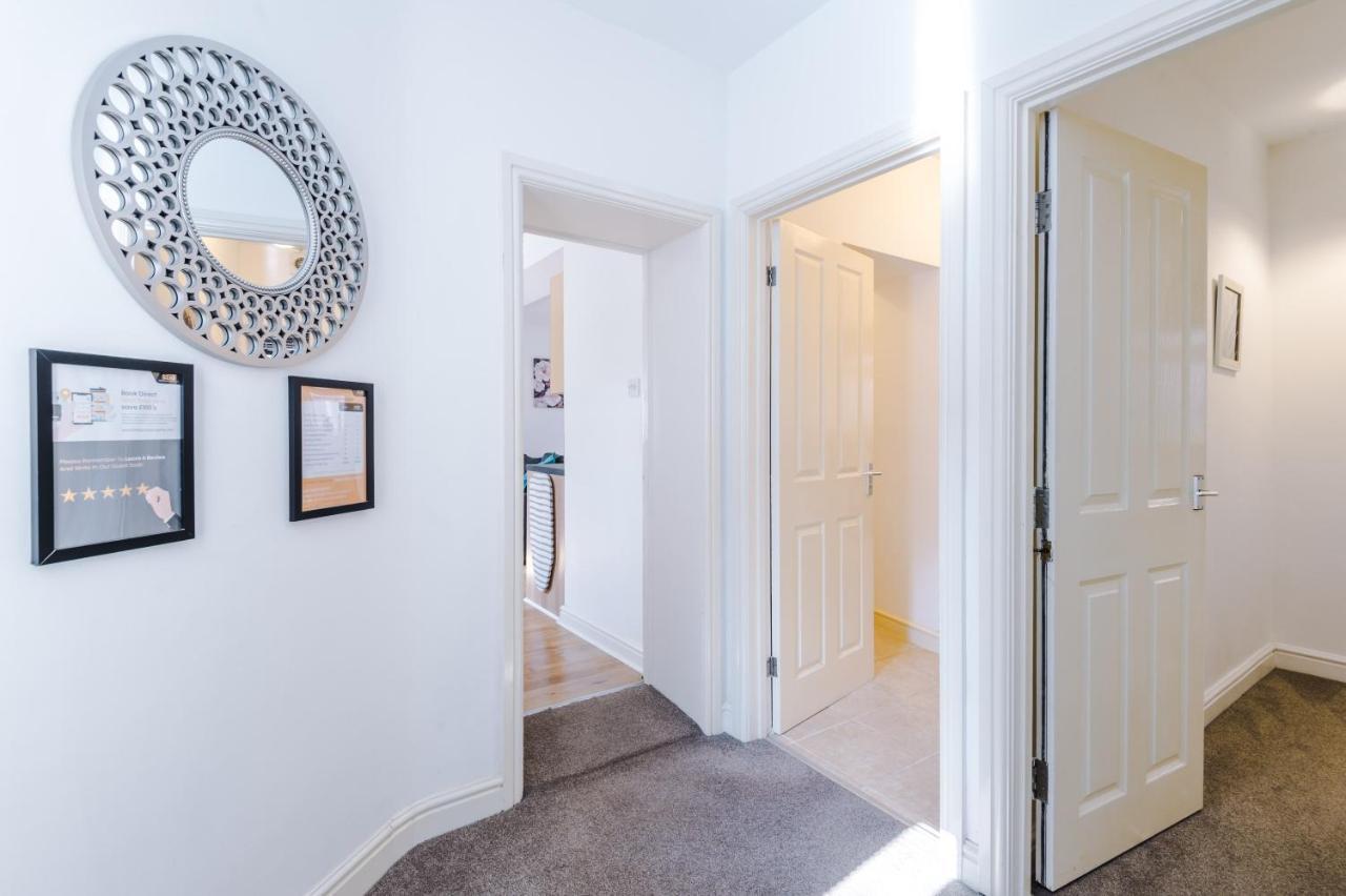Stylish Chester City Centre Apartment By 53 Degrees Property, Ideal For Couples & Business Professionals - Sleeps 4 מראה חיצוני תמונה