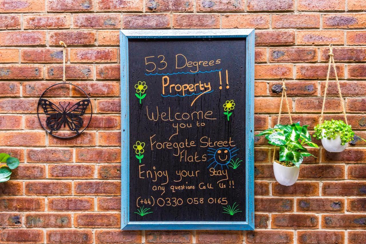 Stylish Chester City Centre Apartment By 53 Degrees Property, Ideal For Couples & Business Professionals - Sleeps 4 מראה חיצוני תמונה